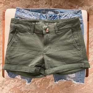 American Eagle AEO Twill X Green Midi Shorts Low Rise